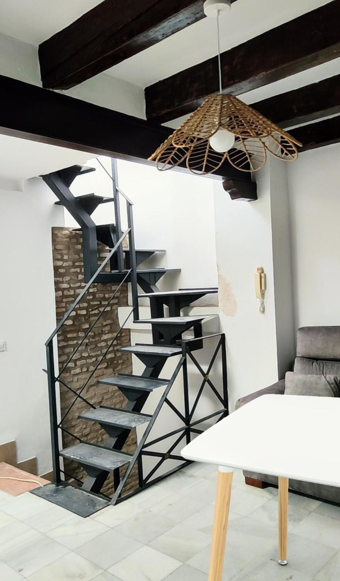 Bailen Duplex Lägenhet Sevilla Exteriör bild